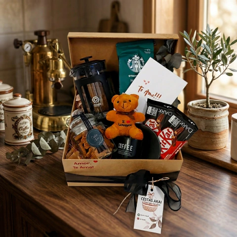 Kit presente café com cafeteira francesa, Starbucks e bombonieri
